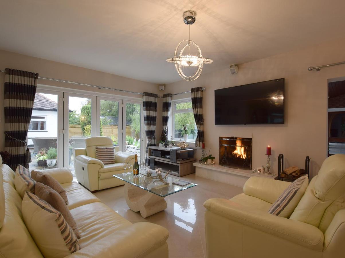 Solway Villa Chester Exteriör bild
