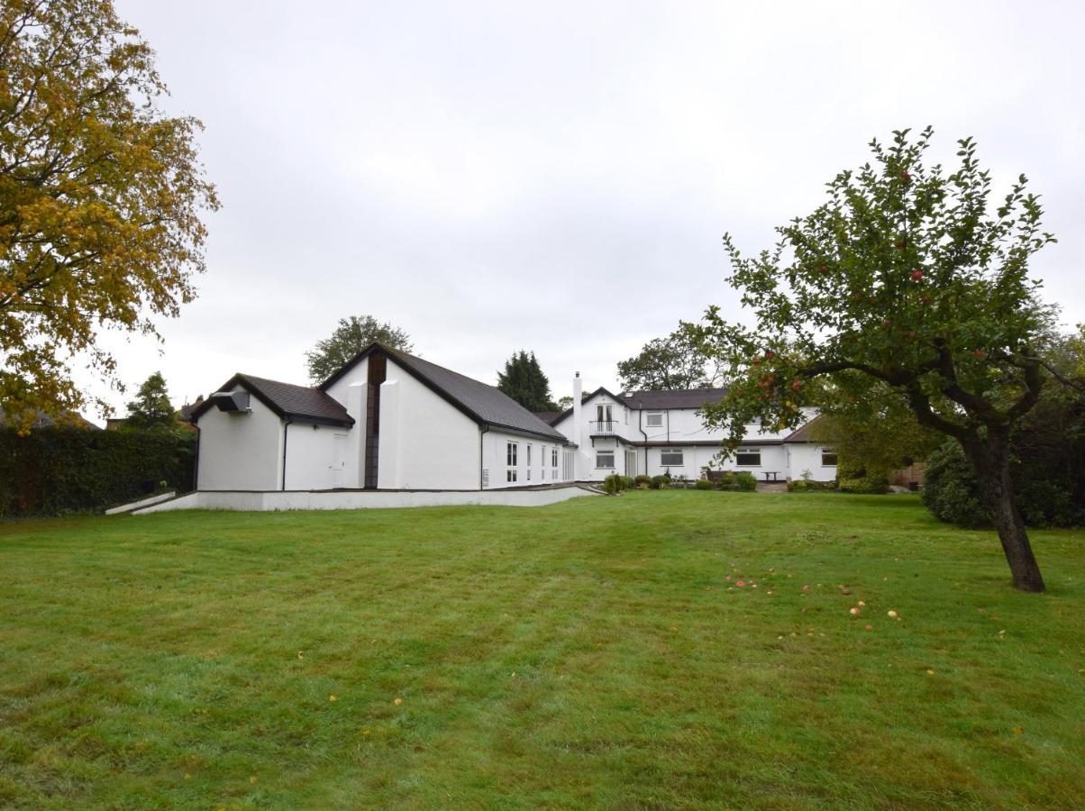 Solway Villa Chester Exteriör bild